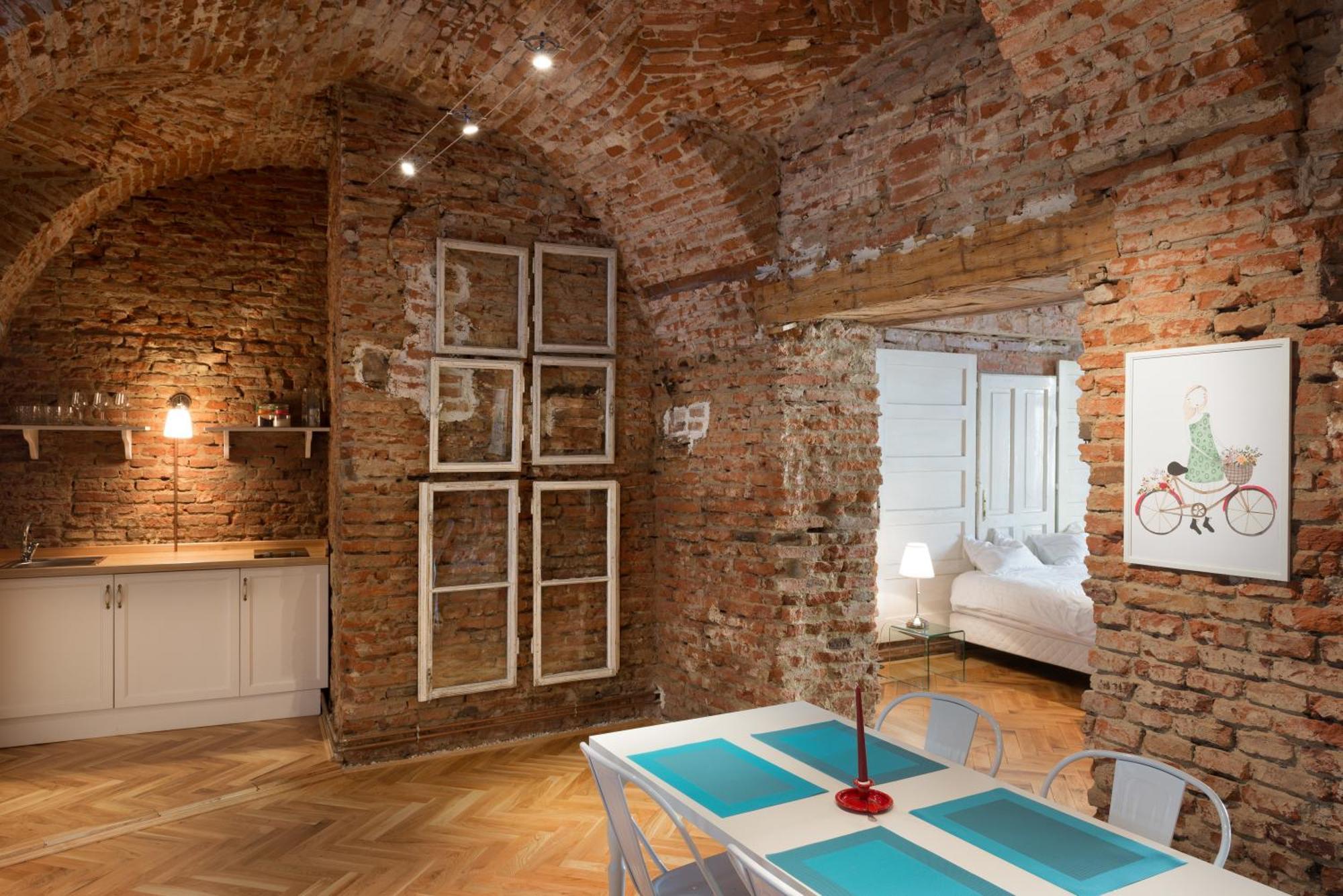 Cluj Apartments Bilik gambar