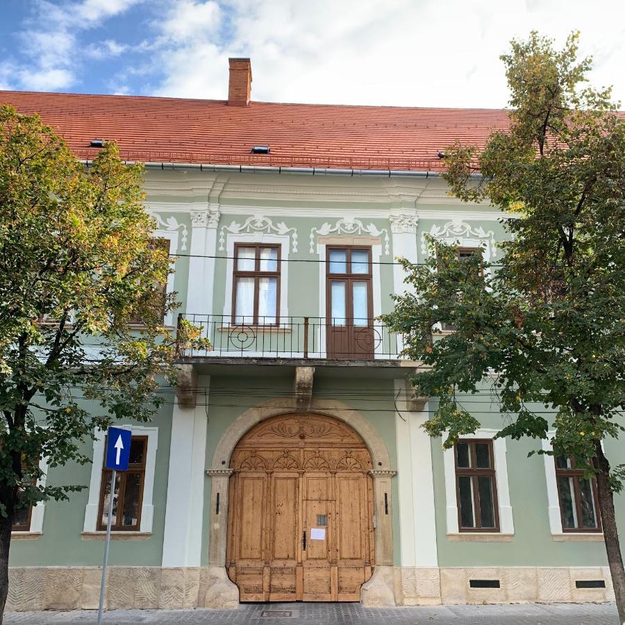 Cluj Apartments Luaran gambar